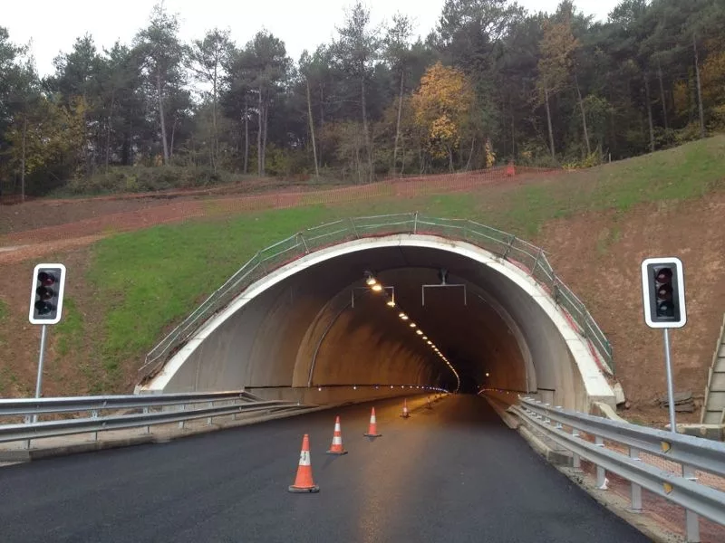 Les Cambres de Catalunya, la patronal CECOT i el RACC s’oposen a prorrogar les concessions a les autopistes